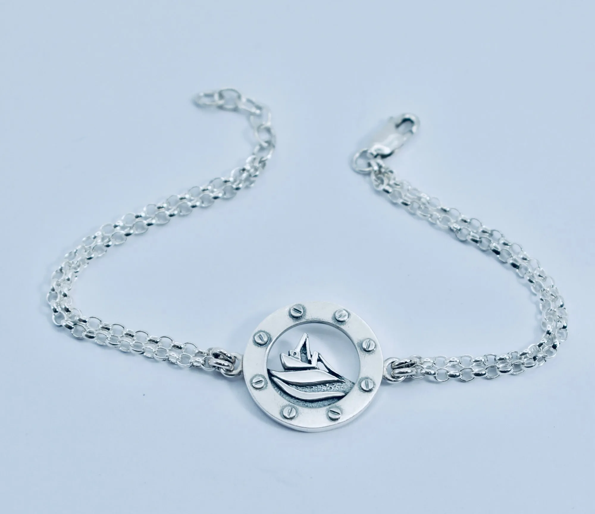 Porthole Medium Bracelet