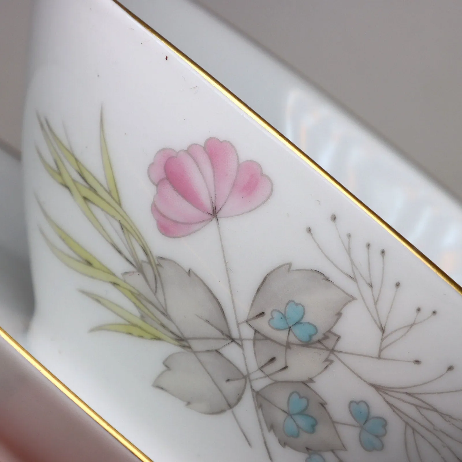 Rosenthal Continental Parisian Spring Gravy Boat White Gold Trim Vintage 1950's